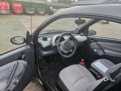 Zwart Gebruikt 2004 Smart ForTwo Coupé Coupé | € 1.150 (Eerlijke prijs)