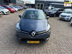 Grijs Gebruikt 2017 Renault Clio IV Zen Hatchback | € 9.500 (Iets duurder)