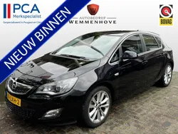 Zwart Gebruikt 2010 Opel Astra Cosmo Hatchback | € 6.845 (Eerlijke prijs)
