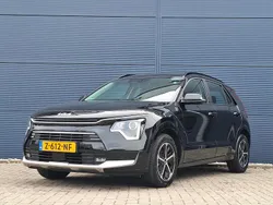 Zwart metallic Gebruikt 2024 Kia Niro SUV | € 31.985 (Goede deal)