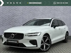 Gebruikt 2021 Volvo V60 R-Design Stationwagen | € 34.894 (Eerlijke prijs)
