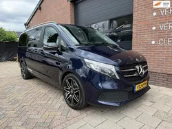 Blauw Gebruikt 2022 Mercedes V220 MPV | € 48.900 (Duur)