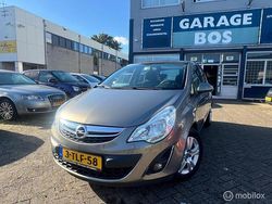 Grijs Gebruikt 2013 Opel Corsa Cosmo Hatchback | € 3.990 (Eerlijke prijs)
