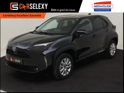 Zwart Gebruikt 2024 Toyota Yaris Cross Active SUV | € 28.950 (Iets duurder)