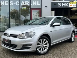 Grijs Gebruikt 2016 VW Golf VII LOUNGE Hatchback | € 9.999 (Goede deal)