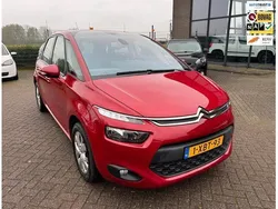 Rood Gebruikt 2014 Citroën C4 Picasso Tendance MPV | € 6.650 (Goede deal)