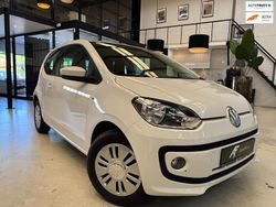 Wit Gebruikt 2014 VW up! move up! Hatchback | € 4.295