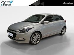 Sleek silver metallic (rys) Gebruikt 2019 Hyundai i20 Comfort Hatchback | € 11.950 (Eerlijke prijs)
