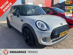 Wit Gebruikt 2016 Mini Cooper Business Hatchback | € 11.500 (Goede deal)