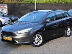 Grijs Gebruikt 2018 Ford Focus Trend Stationwagen | € 9.995 (Iets duurder)