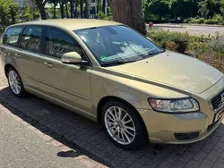 Groen Gebruikt 2009 Volvo V50 Momentum Stationwagen | € 11.499