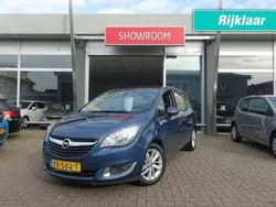 Blauw, metallic lak Gebruikt 2016 Opel Meriva Edition MPV | € 8.990 (Eerlijke prijs)