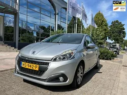 Grijs Gebruikt 2015 Peugeot 208 Hatchback | € 3.900 (Eerlijke prijs)