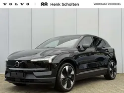 Zwart Nieuw 2025 Volvo EX30 Plus SUV | € 38.750
