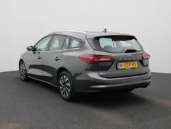 Grijs Gebruikt 2022 Ford Focus Style Stationwagen | € 18.900 (Goede deal)