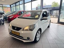 Wit Gebruikt 2016 Seat Mii CONNECT Hatchback | € 4.950 (Eerlijke prijs)