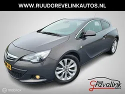 Grijs Gebruikt 2013 Opel Astra GTC Hatchback | € 6.995 (Eerlijke prijs)