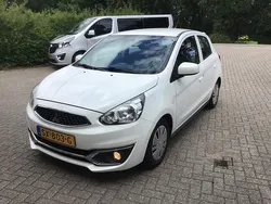 Wit, andere lak Gebruikt 2018 Mitsubishi Space Star Hatchback | € 7.500 (Eerlijke prijs)