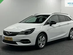 Wit Gebruikt 2021 Opel Astra Edition Stationwagen | € 12.500 (Goede deal)