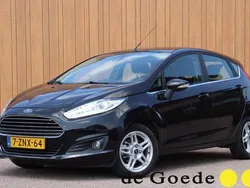 Zwart Gebruikt 2015 Ford Fiesta Titanium Hatchback | € 5.940 (Eerlijke prijs)