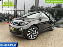 Zwart Gebruikt 2017 BMW i3 Basis Hatchback | € 11.900 (Eerlijke prijs)