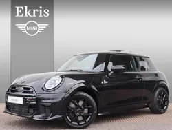 Zwart Gebruikt 2024 Mini John Cooper Works Comfort Hatchback | € 33.950