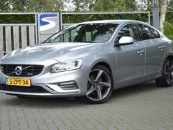 Grijs Gebruikt 2015 Volvo S60 R-Design Sedan | € 14.950 (Duur)