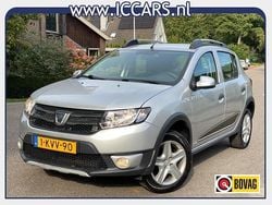 Grijs Gebruikt 2013 Dacia Sandero Stepway Hatchback | € 4.495 (Iets duurder)