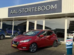 Rood, metallic lak Gebruikt 2018 Nissan Micra N-Connecta Hatchback | € 13.750 (Iets duurder)