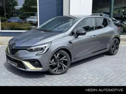 Grijs Gebruikt 2023 Renault Clio V Engineered Hatchback | € 24.295 (Iets duurder)