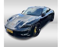 Zwart Gebruikt 2022 Porsche Taycan Performance Package Sedan | € 59.950 (Eerlijke prijs)