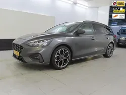 Grijs Gebruikt 2019 Ford Focus Business Edition Stationwagen | € 17.599 (Iets duurder)