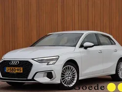 Wit Gebruikt 2020 Audi A3 Sportback Business Hatchback | € 24.940 (Eerlijke prijs)