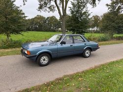 Blauw Gebruikt 1982 Ford Taunus Sedan | € 4.950