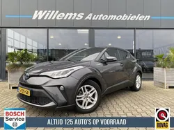Grijs, metallic lak Gebruikt 2022 Toyota C-HR Connect Style SUV | € 22.850 (Goede deal)