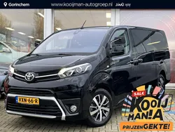 Diamond black metallic (zwart metallic) Gebruikt 2023 Toyota Proace Verso Stationwagen | € 39.900 (Eerlijke prijs)