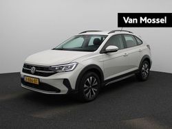Grijs Gebruikt 2023 VW Taigo Life SUV | € 25.950 (Eerlijke prijs)