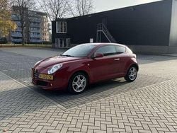 Rood Gebruikt 2009 Alfa Romeo MiTo Progression Hatchback | € 3.200 (Goede deal)