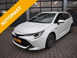 Wit Gebruikt 2019 Toyota Corolla Executive Stationwagen | € 23.430 (Eerlijke prijs)