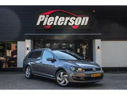 Grijs, metallic lak Gebruikt 2015 VW Golf VII Highline Stationwagen | € 9.949 (Eerlijke prijs)