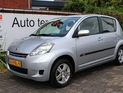 Grijs Gebruikt 2009 Daihatsu Sirion Hatchback | € 2.950 (Iets duurder)