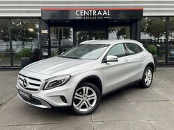Zilver Gebruikt 2017 Mercedes GLA180 Business SUV | € 21.450 (Eerlijke prijs)
