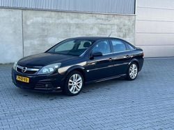 Zwart Gebruikt 2006 Opel Vectra GTS Executive Hatchback | € 1.450 (Eerlijke prijs)