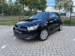 Zwart Gebruikt 2010 VW Polo Comfortline Hatchback | € 6.495 (Eerlijke prijs)