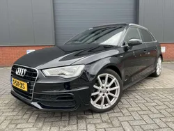 Zwart Gebruikt 2016 Audi A3 S-Line Hatchback | € 16.750 (Eerlijke prijs)