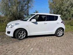 Wit Gebruikt 2013 Suzuki Swift Hatchback | € 4.950 (Eerlijke prijs)
