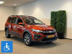 Rood Gebruikt 2024 Dacia Jogger | € 39.950