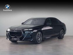 Zwart Nieuw 2025 BMW 750e M Sport Sedan | € 173.926