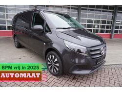Grijs Gebruikt 2024 Mercedes Vito MPV | € 56.850