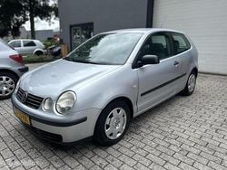 Grijs Gebruikt 2002 VW Polo Hatchback | € 995 (Goede deal)